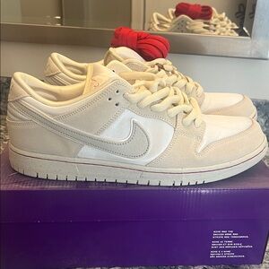 Nike SB Dunk City of Love Light Bone